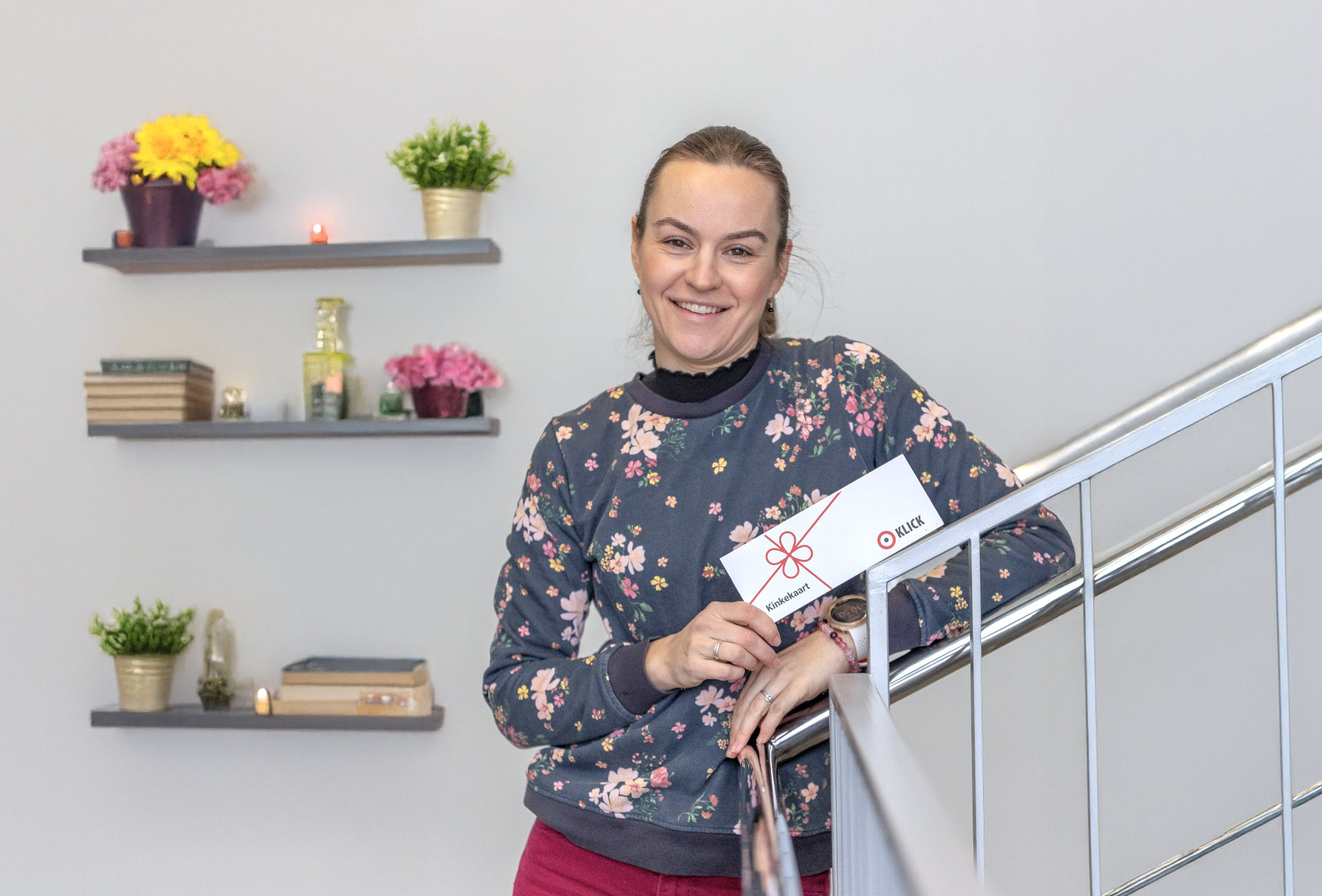 Loosivõidust hiljem osa saanud ning Klicki kinkekaardi võitnud Maie Maask sai laadal toimunud pettusest teada alles siis, kui temale tagantjärele loosiõnn naeratas. Foto: AIGAR NAGEL